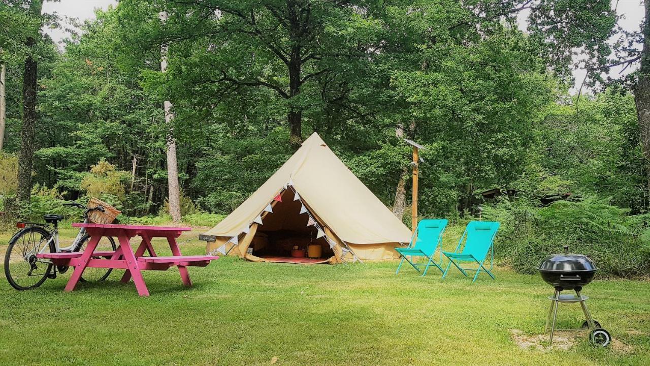 Camping Bois De St Hilaire Chalandray Екстер'єр фото
